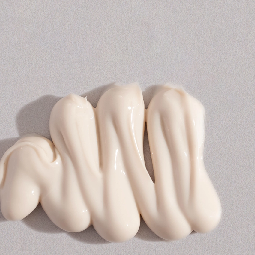 Close-up texture - Trawenmoor Hand Cream creamy texture