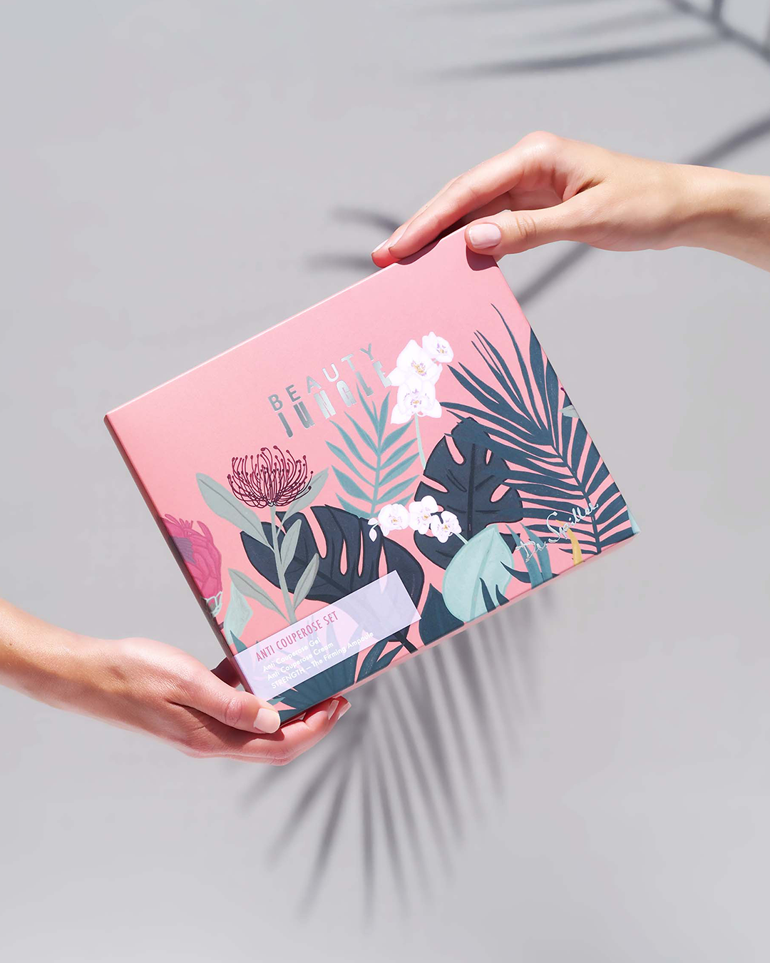 anticouperose set in händen