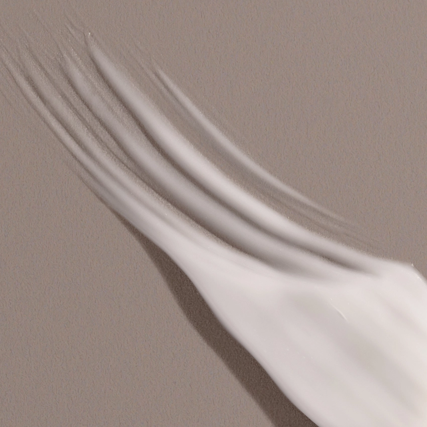 Nahaufnahme Textur - Calming After Shave Balsam weiße Cremetextur